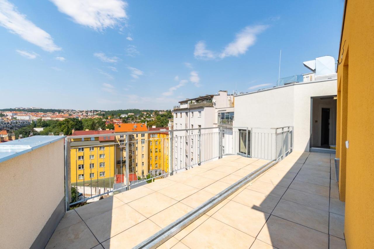 Penthouse # 81 With Panoramic City View In Elite Rezidence With Free Parking Praga Exterior foto